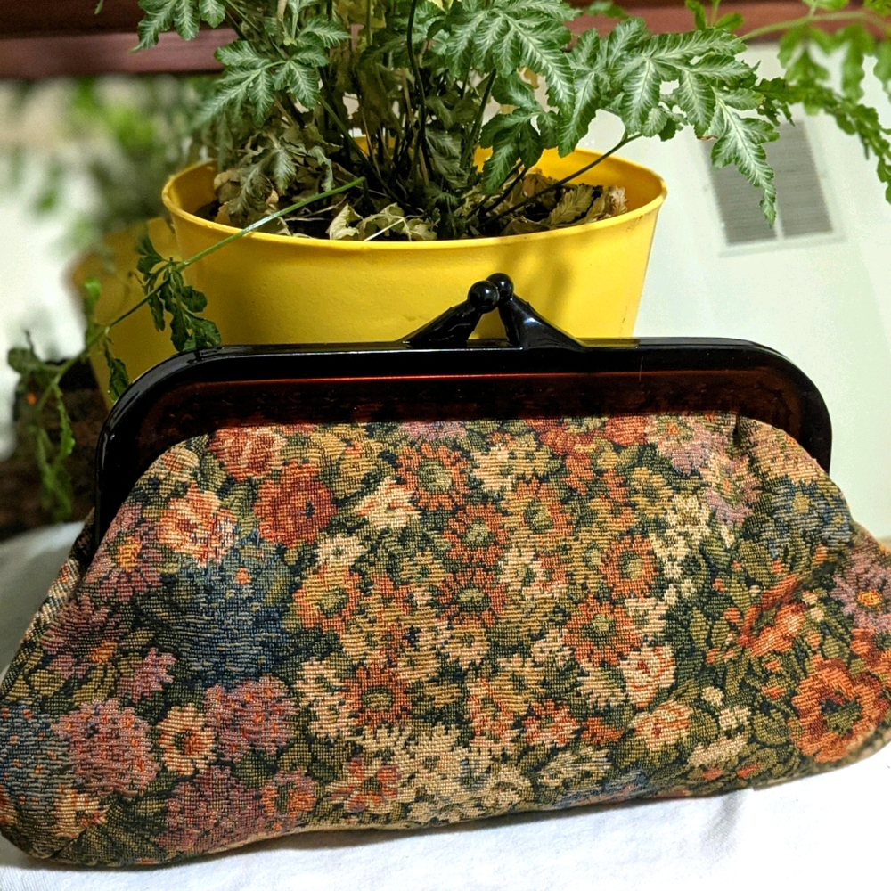 Vintage clutch carpet bag